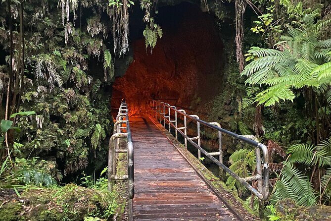 Big Island Highlights Tour From Kona and Waikoloa - Discovering the Big Island: A Day’s Journey Through Paradise