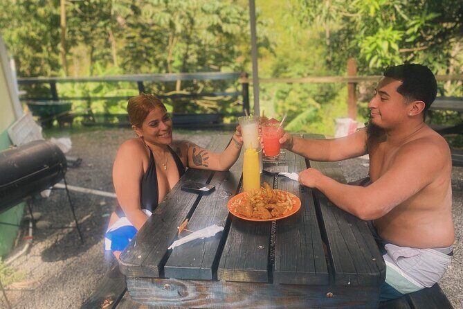 Big Mam Taxi and Private Island Tours - Key Points