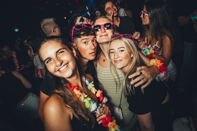 Big Night Out Pub Crawl - Group size and timing: What you need to know