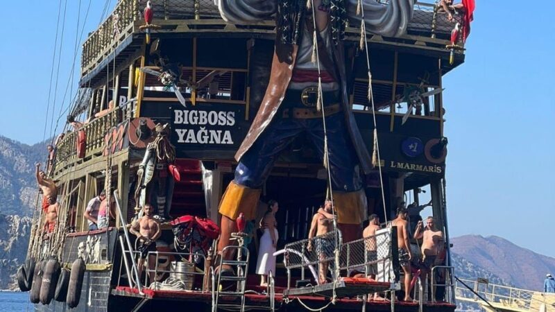 Bigboss Diamond Pirate Boat Trip - Practical Considerations and Tips