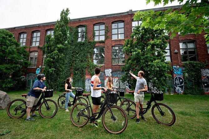 Bike / E-bike tour : Plateau, Mile-End, Jean-Talon Market by Fitz - Possible Drawbacks