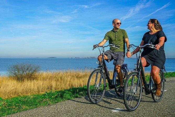 Bike rental Volendam - Explore the Countryside of Amsterdam - Who Will Love This Tour?