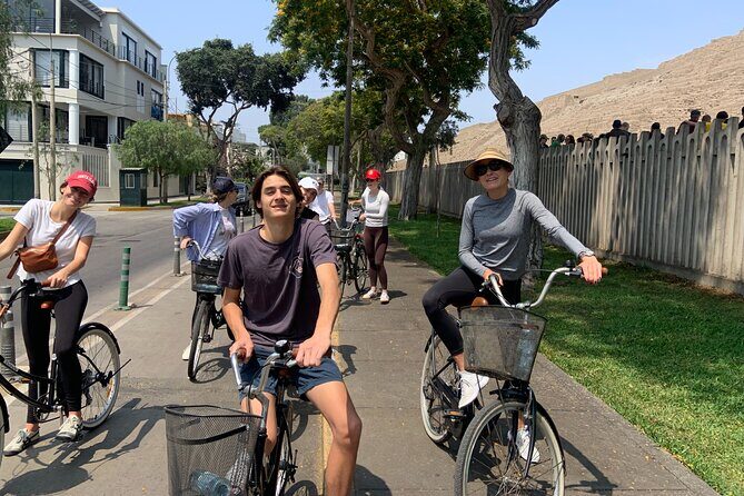 Bike ride in Lima - Exploring Lima on Two Wheels: A Detailed Review of the Bike Tour