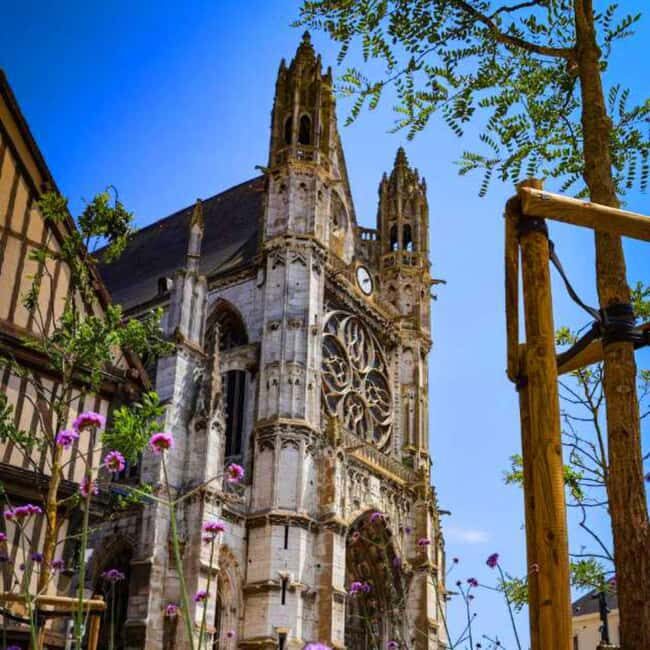 Bike tour from Vernon to Giverny with local guide - Reaching Giverny and Monet’s house