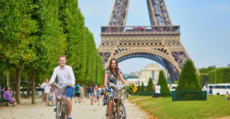 Bike Tour of Paris Old Town, Top Attractions and Nature - What It’s Like to Bike in Paris