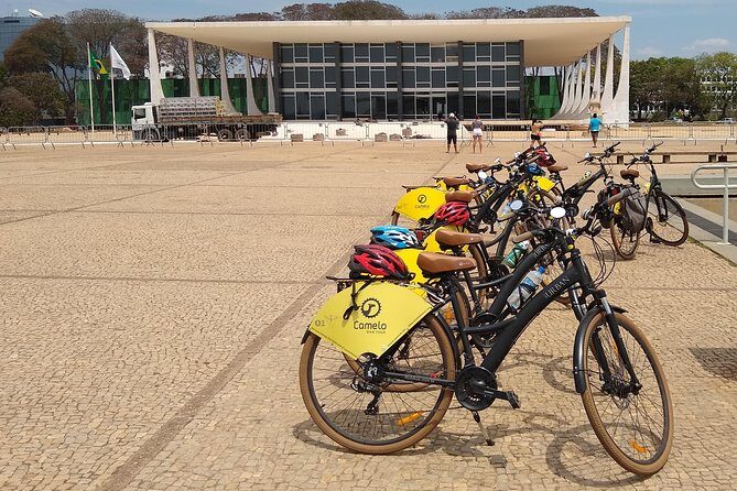 Bike Tour of the 4 Scales of Lucio - Exploring the Heart of Brasília by Bicycle