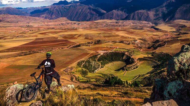 BIKE TOUR THROUGH THE SACRED VALLEY 1 DAY - Key Points