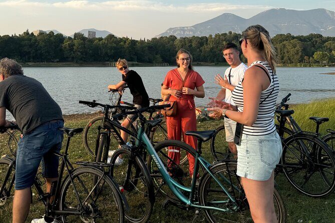 Bike Tour Tirana: Guided Sightseeing and Cultural City Tour - A Carefully Crafted Itinerary