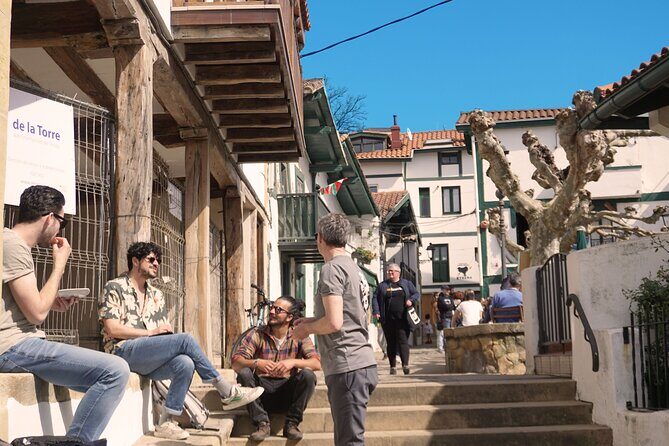 Bike tour with Pintxos & Drinks in Getxo (Scenic Bilbao Seaside) - Navigating the Bilbao Seaside on Two Wheels