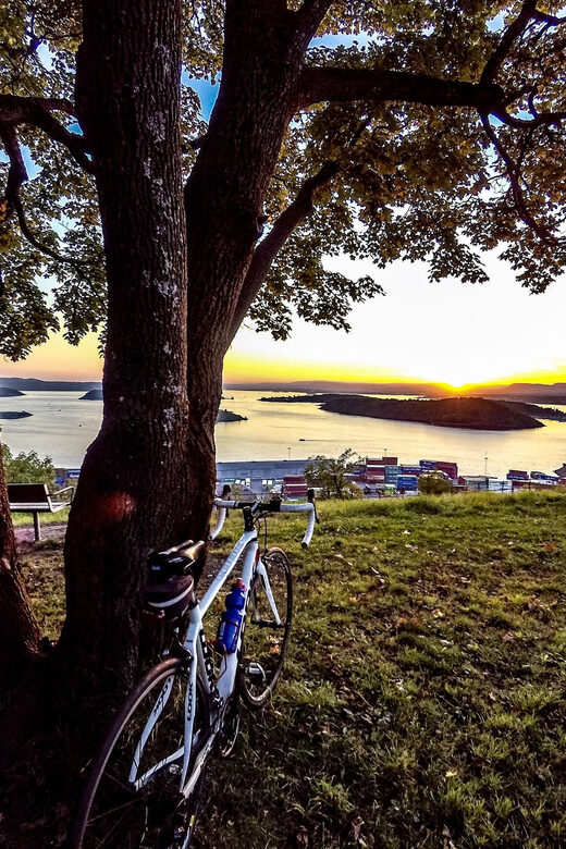 BIKING OSLO UP TO 8 PARTICIPANTS - Authenticity and Local Flavors