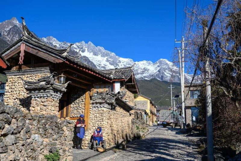 Biking tour&guide visit Lijiang baisha village market park - A Detailed Look at the Lijiang Biking & Cultural Tour
