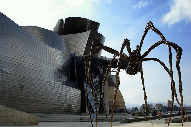 Bilbao and Guggenheim Museum Private tour - Exploring Bilbao and the Guggenheim Museum: A Deep Dive