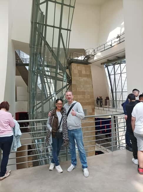 Bilbao: Guggenheim VIP Experience. Small Group. Expert Guide - Architectural Highlights