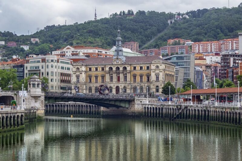 Bilbao - Private Historic walking tour - Practical Tips for Your Tour