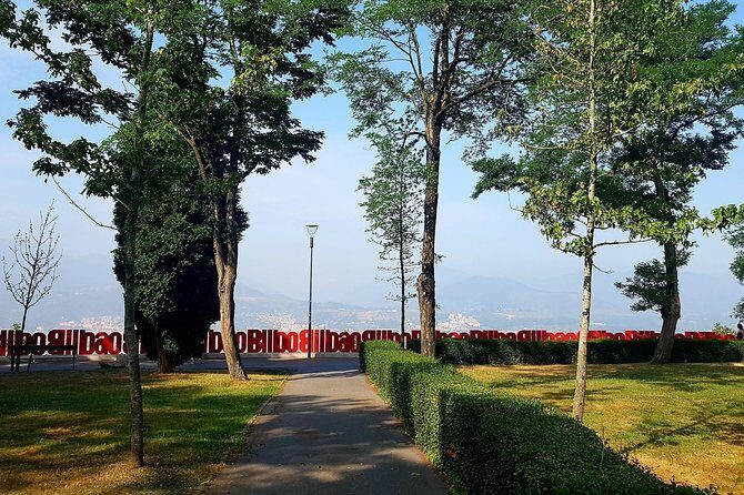 Bilbao Tour + Artxanda Funicular in Spanish - Exploring Bilbao’s Hidden Gems: A Deep Dive