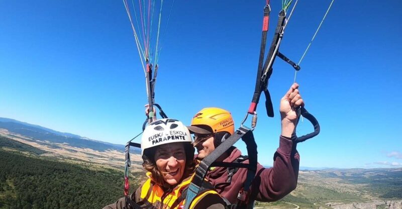Bilbao: Vuelo en Parapente en la costa de Sopelana y Getxo - Practical Tips for Your Flight