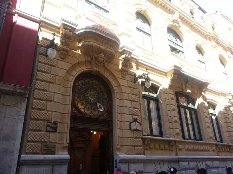 Bilbao Walking Tour and cable car in spanish - FAQ