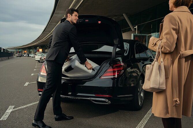 Bilingual Private Transfer In Cartagena - Key Points