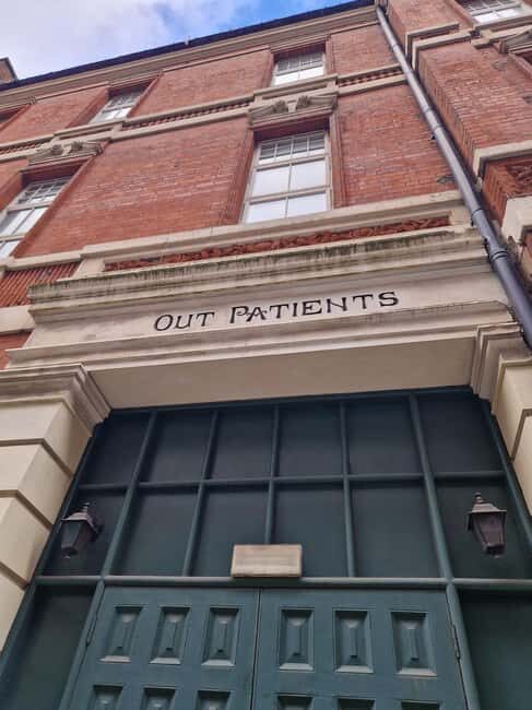 Birmingham Ghost Stories & Dark History Walk - A Closer Look at Birmingham Ghost Stories & Dark History Walk