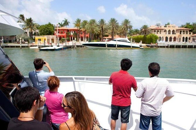 Biscayne Bay Boat Tour in Miami - An In-Depth Look at the Biscayne Bay Boat Tour