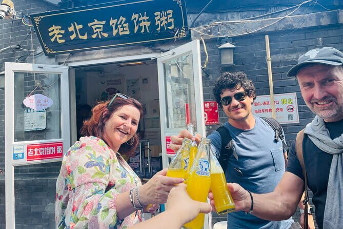 Bite and Stroll: Brunch Tour in Old Town Beijing! - Key Points