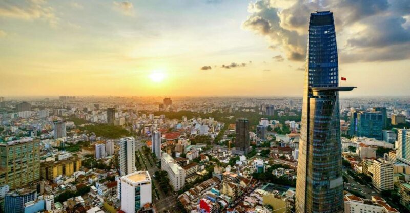 Bitexco Financial Tower: Saigon Sky Deck - Fast Track Ticket - Experience the Heights of Ho Chi Minh City at the Bitexco Skydeck
