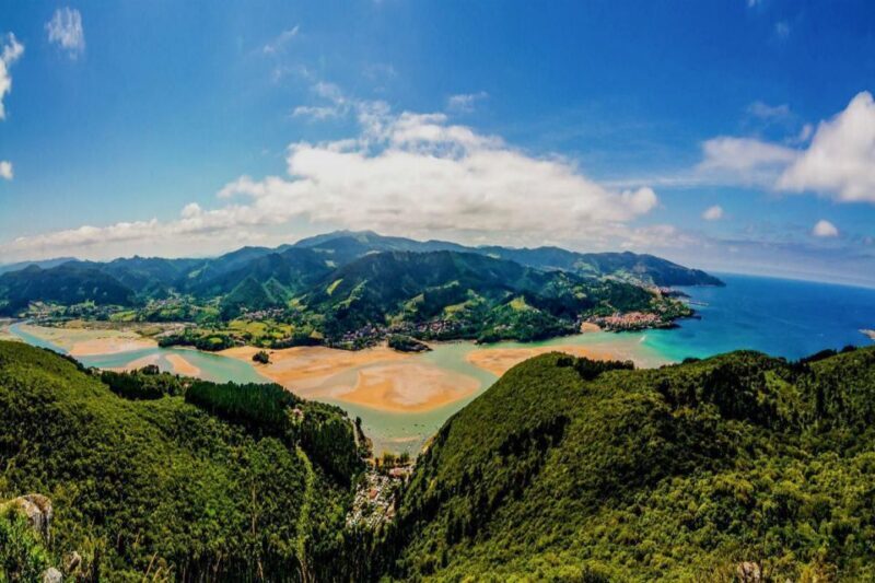 Bizkaia Bridge, Gaztelugatxe, Bermeo and Gernika from Bilbao - Practical Details and Tips