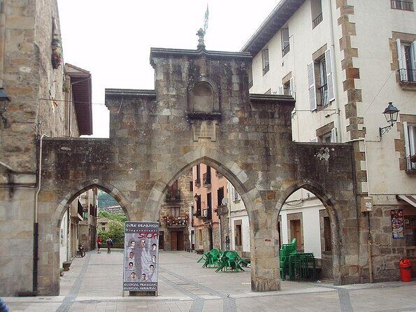 Bizkaia, Duranguesado Route. Beautiful villages and mountain landscapes. - Key Points