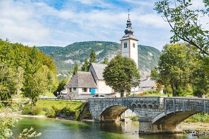 Bled & Bohinj lakes with Skofja Loka | Private trip from Ljubljana - FAQ