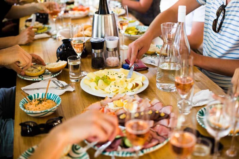 Blend your own wine with a top Burgenland winemaker. - Key Points
