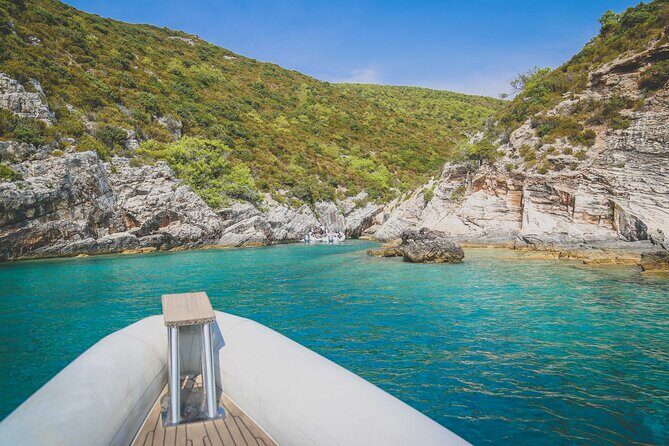 Blue Cave & 6 Islands Speedboat Tour From Split or Podstrana - Key Points