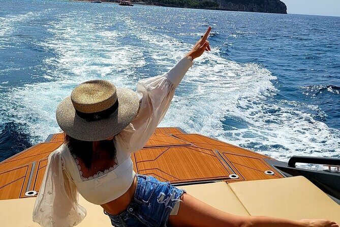 Blue cave & Hvar, 5 islands speed boat tour with unique boats from Split - Authentic Experiences and Guest Feedback