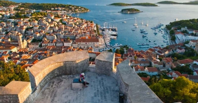 Blue Cave & Island-Hopping Tour with Snorkeling from Split - FAQ