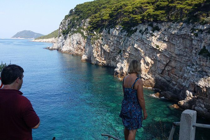 BLUE CAVE private speedboat tour with drinks - FAQ