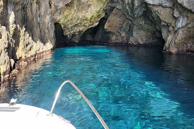Blue Caves & Crystal Waters - Key Points