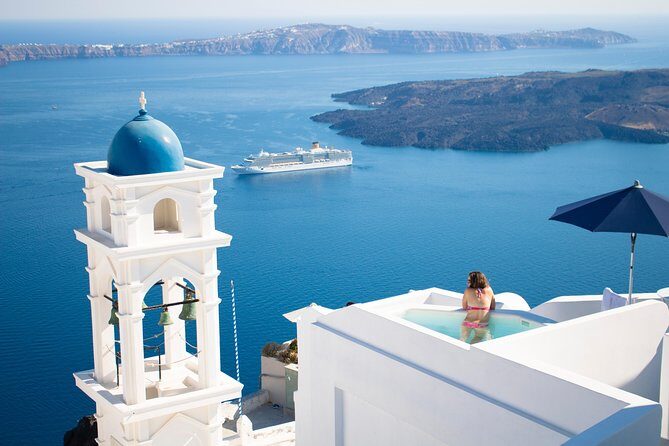 Blue Dome and Oia Sunset Small Group Transfer - A Deep Dive into the Experience