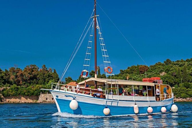 Blue & Green Cave Tour with Romantic Sunset in Dubrovnik - Discovering the Blue & Green Caves: An Authentic Seaside Escape