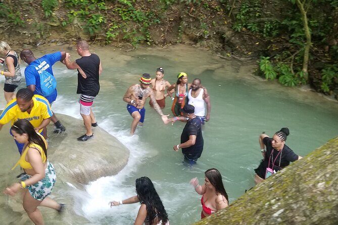 Blue Hole and Dunn's River Adventurous and hiking waterfalls from Ocho Rios - Key Points