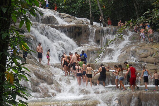 Blue Hole and Dunns River Falls Tour with Lunch and Cocktails at Reggae Hill - Food & Drinks: A Cultural Highlight