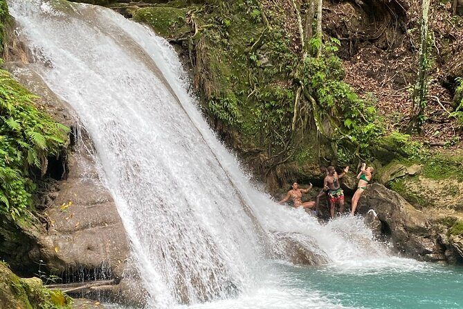 Blue Hole and River Rapids Adventure - Key Points