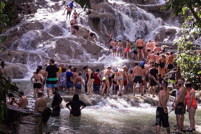 Blue Hole & Dunn's River Falls with Lunch from Grand Palladium and Negril - FAQs