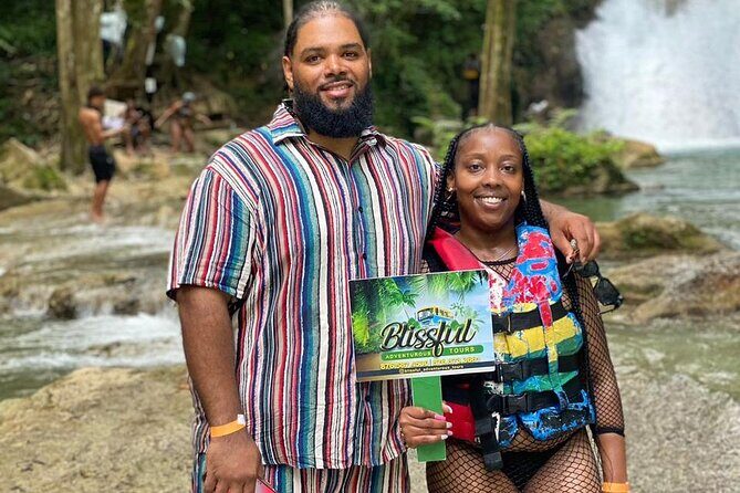 Blue Hole, Konoko Falls and Dirt Adventure Tour in Ocho Rios - Exploring the Blue Hole: A Natural Playground