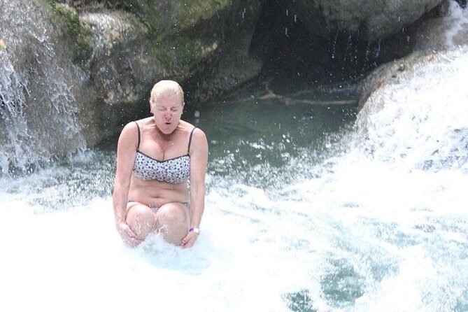 Blue Hole waterfalls from Runaway bay - FAQ