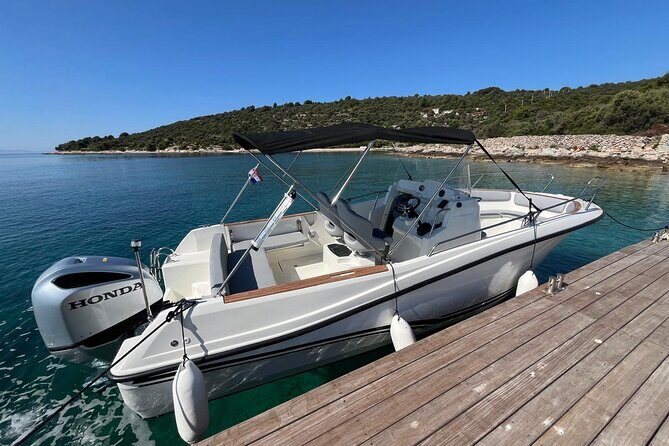 Blue Lagoon and 3 Islands Speedboat Tour from Trogir - What’s Included and What’s Not