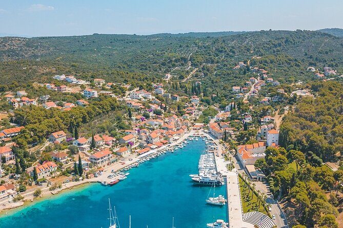Blue Lagoon and 3 Islands Speedboat Tour from Trogir - Who Is This Tour Best For?
