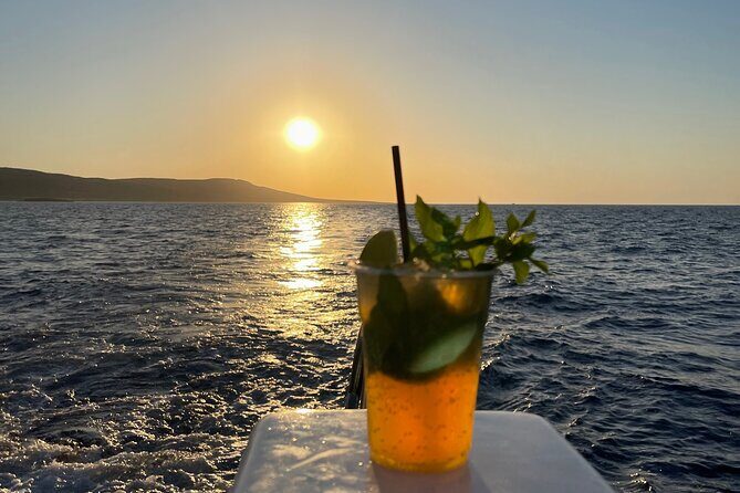 BLUE LAGOON BOAT TRIP | Waterslide | Music | Wine | - The Itinerary: What to Expect
