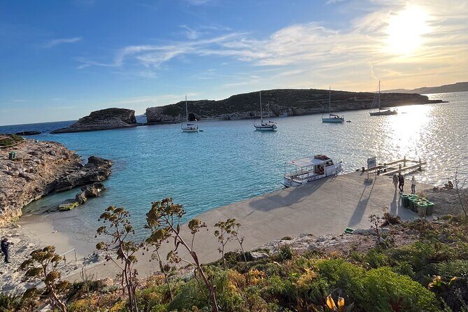 Blue Lagoon Ferry and Caves Tour - Exploring the Blue Lagoon and Caves Tour: A Practical Guide for Travelers