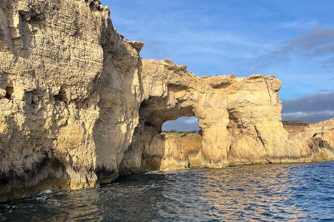 Blue Lagoon Ferry and Caves Tour - A Detailed Look at What You Can Expect