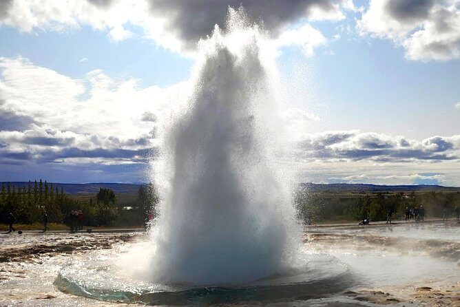 Blue lagoon Premium and Private Golden circle tour - Who Is This Tour For?