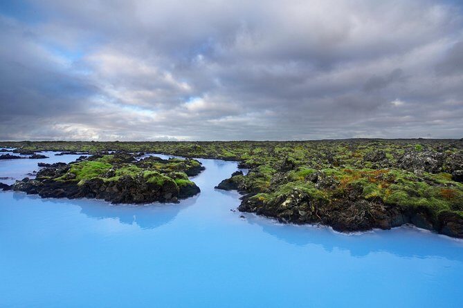 Blue Lagoon Return Bus Transfer from Reykjavik - A Deep Dive into the Experience